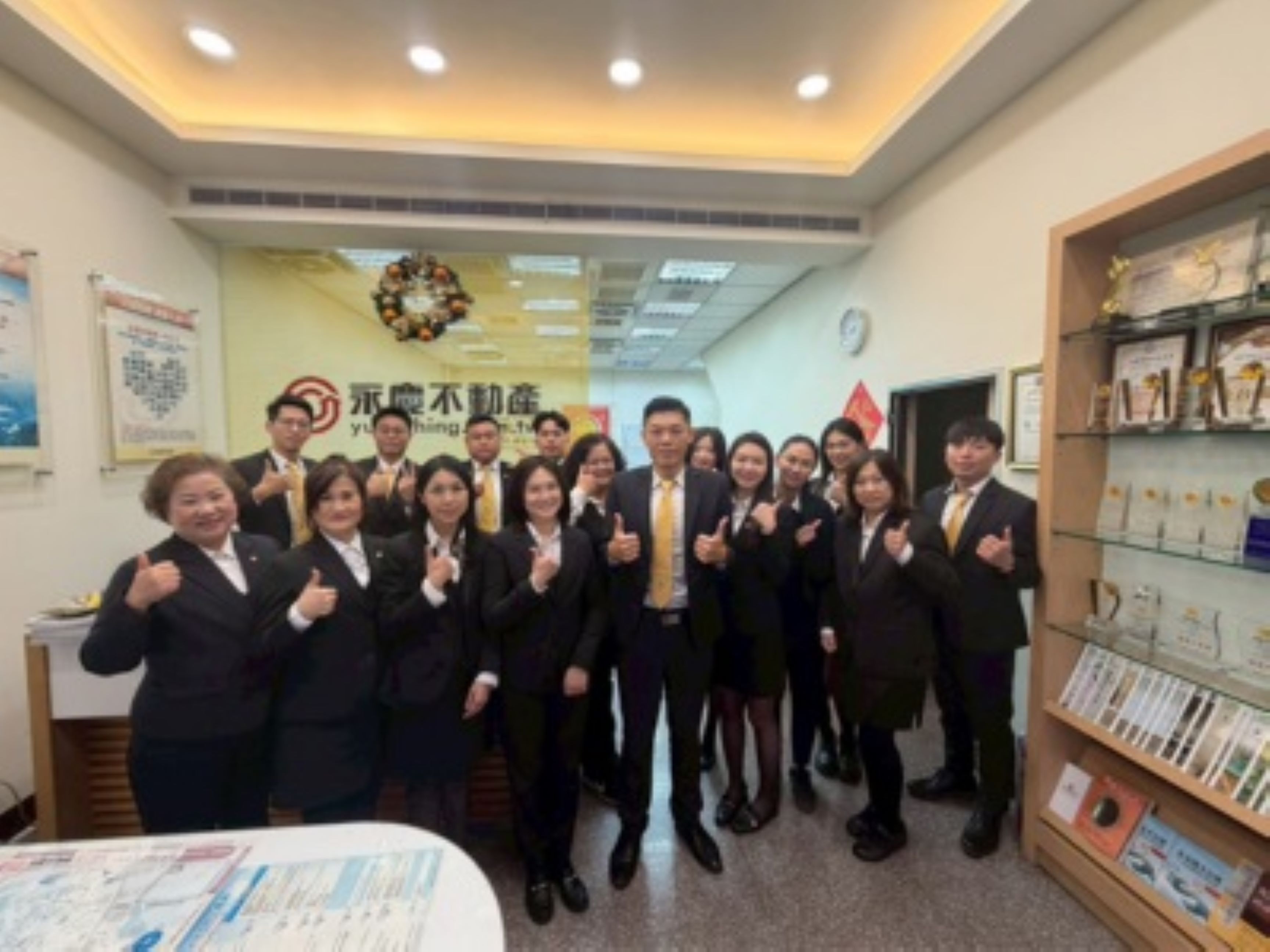 桃園藝文影城加盟店-東居不動產仲介經紀有限公司